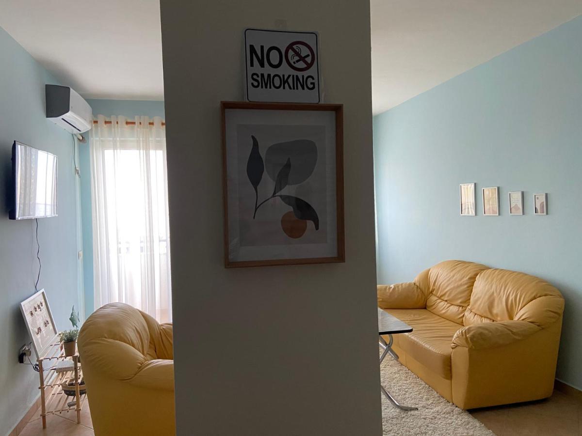 Seashell Apartment Durres Exterior photo